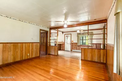 488 East St, Dalton, MA 01226 - Photo 9