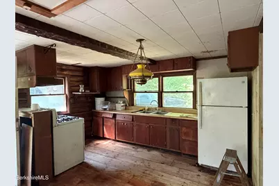 15 Monument Valley Rd, Great Barrington, MA 01230 - Photo 5