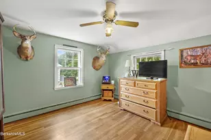 24 Marlboro Dr, Pittsfield, MA 01201 - Photo 37
