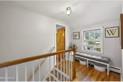 24 Marlboro Dr, Pittsfield, MA 01201 - Photo 29