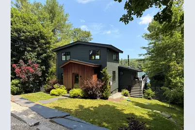 19 Buckingham Ln, Monterey, MA 01245 - Photo 3