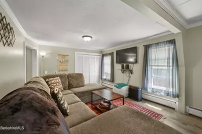 418 N Houghton St, Clarksburg, MA 01247 - Photo 11