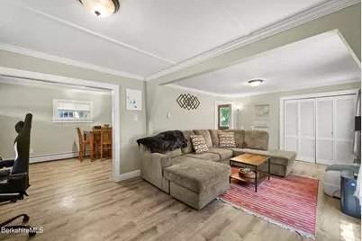 418 N Houghton St, Clarksburg, MA 01247 - Photo 15