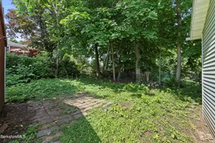 28 Baker St, Lanesborough, MA 01237 - Photo 19