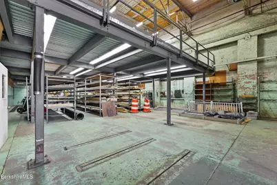 1311 East St, Pittsfield, MA 01201 - Photo 31