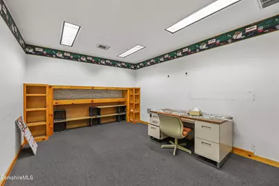 1311 East St, Pittsfield, MA 01201 - Photo 45
