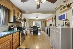 4 Garden St, Pittsfield, MA 01201 - Photo 3
