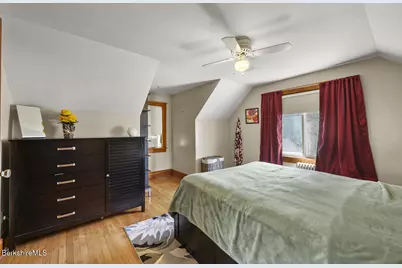 4 Garden St, Pittsfield, MA 01201 - Photo 13