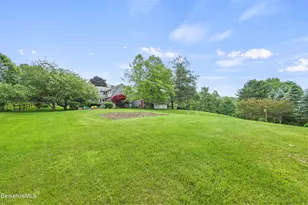 135 East St, Lee, MA 01238 - Photo 41