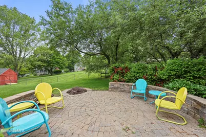 135 East St, Lee, MA 01238 - Photo 37