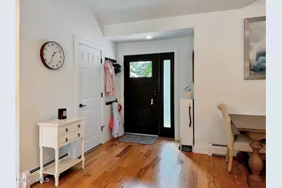 73 Candlewood Dr, Williamstown, MA 01267 - Photo 3