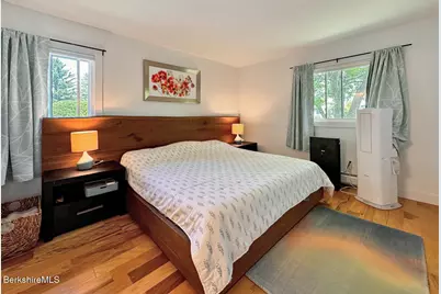 73 Candlewood Dr, Williamstown, MA 01267 - Photo 11