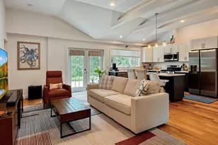 73 Candlewood Dr, Williamstown, MA 01267 - Photo 9