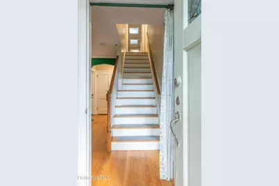 5 Putnam Ave, Pittsfield, MA 01201 - Photo 11