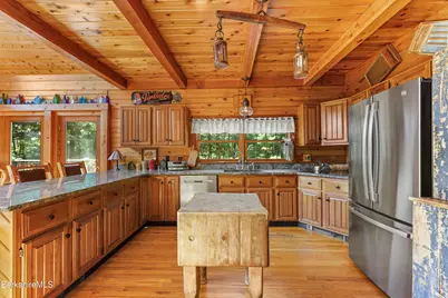 87 Old Orebed Rd, Lanesborough, MA 01237 - Photo 19