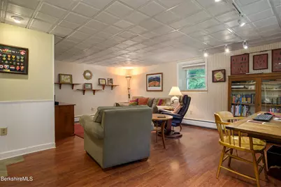 124 Elm St, Williamstown, MA 01267 - Photo 35