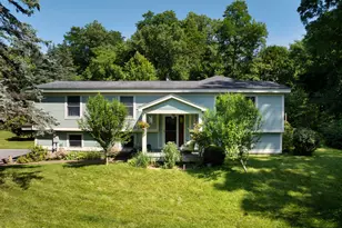 124 Elm St, Williamstown, MA 01267 - Photo 9