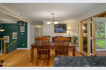 124 Elm St, Williamstown, MA 01267 - Photo 15