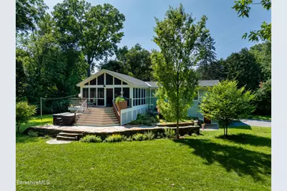 124 Elm St, Williamstown, MA 01267 - Photo 7