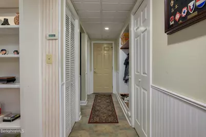 124 Elm St, Williamstown, MA 01267 - Photo 33