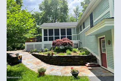 124 Elm St, Williamstown, MA 01267 - Photo 39