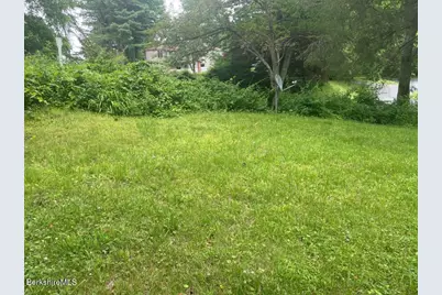 21 Woodleigh Rd, Pittsfield, MA 01201 - Photo 27