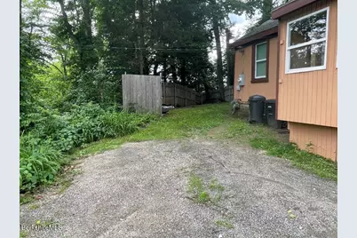 21 Woodleigh Rd, Pittsfield, MA 01201 - Photo 25