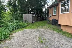21 Woodleigh Rd, Pittsfield, MA 01201 - Photo 25