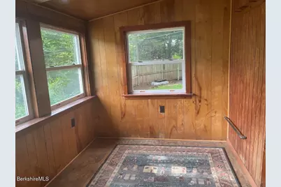 21 Woodleigh Rd, Pittsfield, MA 01201 - Photo 15