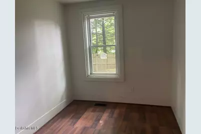 21 Woodleigh Rd, Pittsfield, MA 01201 - Photo 7