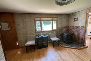29 Grove Ave, Lanesborough, MA 01237 - Photo 31