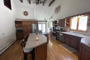 29 Grove Ave, Lanesborough, MA 01237 - Photo 27