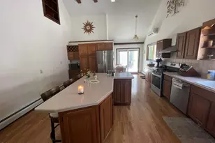 29 Grove Ave, Lanesborough, MA 01237 - Photo 19