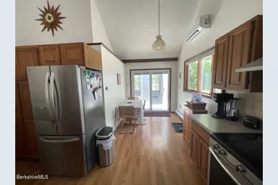 29 Grove Ave, Lanesborough, MA 01237 - Photo 21