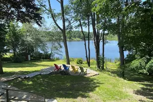 29 Grove Ave, Lanesborough, MA 01237 - Photo 5