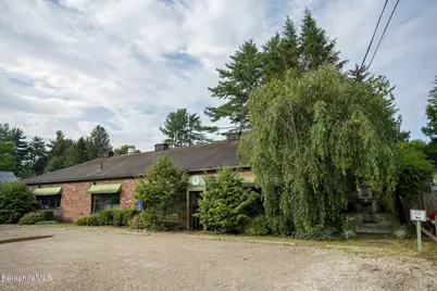 18 Elm Ct, Sheffield, MA 01257 - Photo 5