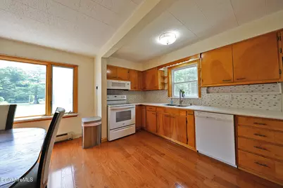 178 New Lenox Rd, Lenox, MA 01240 - Photo 21