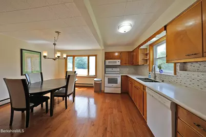 178 New Lenox Rd, Lenox, MA 01240 - Photo 23