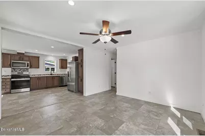 395 Cheshire Rd #106, Pittsfield, MA 01201 - Photo 11