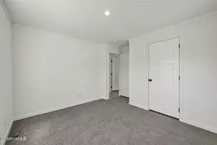 395 Cheshire Rd, Pittsfield, MA 01201 - Photo 15