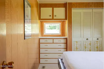 2 Woodruff Rd, West Stockbridge, MA 01266 - Photo 17