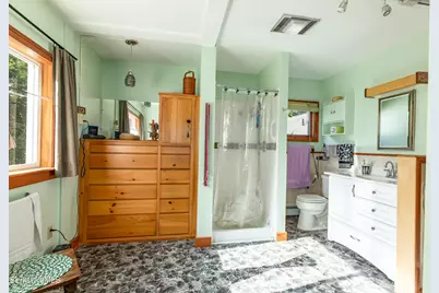 28 Adelaide Ave, Pittsfield, MA 01201 - Photo 9