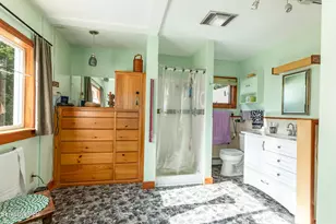 28 Adelaide Ave, Pittsfield, MA 01201 - Photo 9