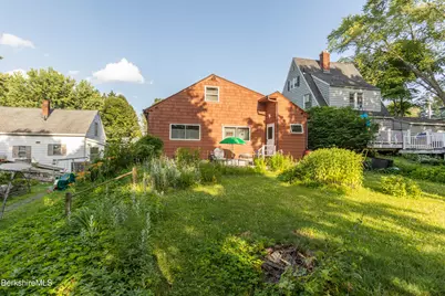 28 Adelaide Ave, Pittsfield, MA 01201 - Photo 23