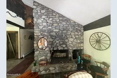 40 Willow Cove Rd, Cheshire, MA 01225 - Photo 3
