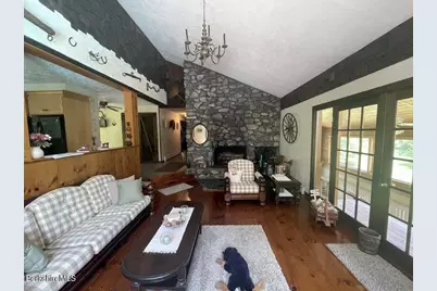 40 Willow Cove Rd, Cheshire, MA 01225 - Photo 7