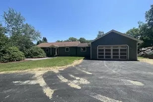 40 Willow Cove Rd, Cheshire, MA 01225 - Photo 1