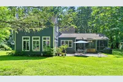 276 Division St, Great Barrington, MA 01230 - Photo 5