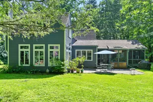276 Division St, Great Barrington, MA 01230 - Photo 5