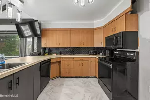40 Depot St, Dalton, MA 01226 - Photo 9